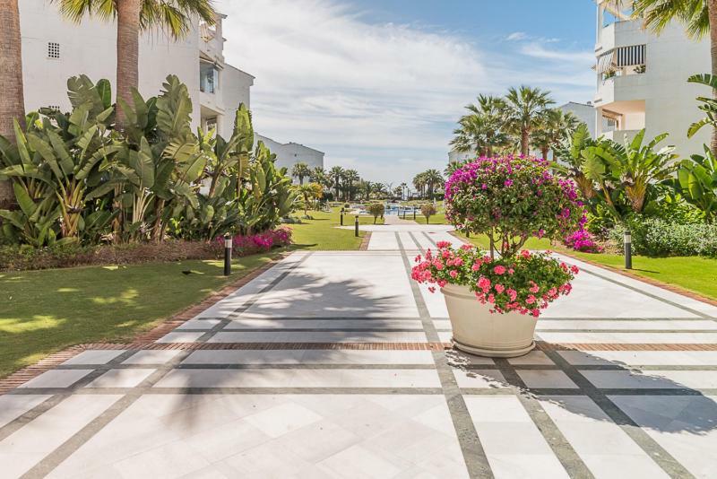 Front In Puerto Banus Apartemen *